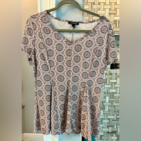 Roz & Ali pink and black blouse - Picture 3 of 5